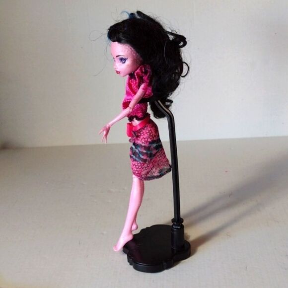 Monster High Freaky Fusion Dracubecca Pink‎ Fashion Doll - Picture 2 of 6